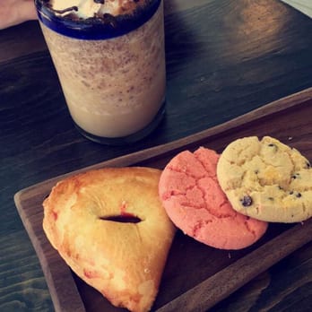 Mi Cafecito Coffee - Pan dulce and mocha Mexicano - Coffee & Tea Near Me - Pomona, California
