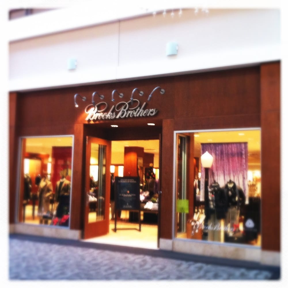 BROOKS BROTHERS Updated August 2024 11 Reviews 56 Providence Pl