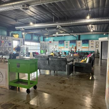 Maggies Lounge - New American Near Me - Apache Junction, Arizona