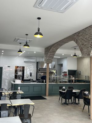 Vincenzo's Pizza by null