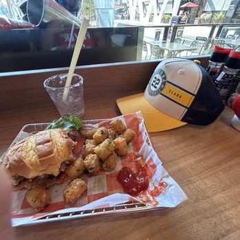 Smashburger - Burgers Near Me - Los Angeles, California