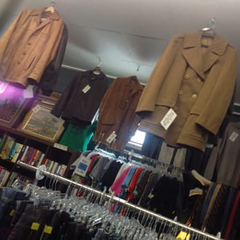 Top Drawer - Super cheap pricing on clothing. - Thrift Stores Near Me - Austin, Texas