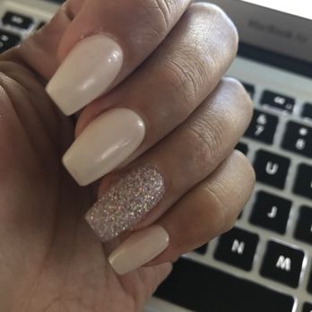 Cinderella Nails And Spa - Pearl & glitter for holiday season 2018 - Nail Salons Near Me - Pearland, Texas Cinderella Nails And Spa - Pearl & glitter for holiday season 2018 - Nail Salons Near Me - Pearland, Texas