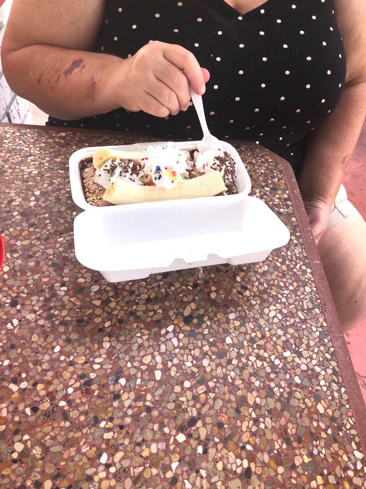 CAMPBELL’S DAIRYLAND 132 Photos & 142 Reviews 200 S Parsons Ave