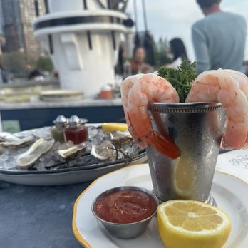 Grand Banks - Shrimp cocktail & oysters - Bars Near Me - New York, New York