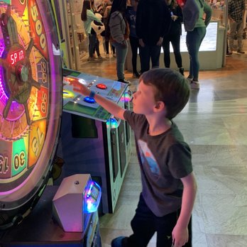 Main Event Louisville - Arcades Near Me - Louisville, Kentucky