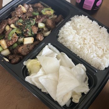 Hong Coffee & Bakery - Black pepper filet mignon plate - Cantonese Near Me - Monterey Park, California Hong Coffee & Bakery - Black pepper filet mignon plate - Cantonese Near Me - Monterey Park, California