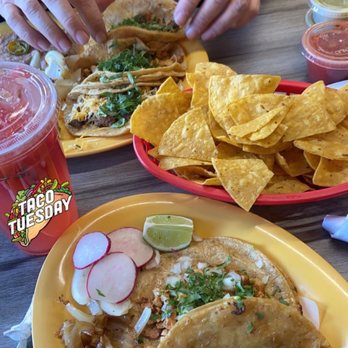 Jose's Tacos - Chicken & steak tacos Chips & Salsa Watermelon Juice - Tacos Near Me - Detroit, Michigan Jose's Tacos - Chicken & steak tacos Chips & Salsa Watermelon Juice - Tacos Near Me - Detroit, Michigan