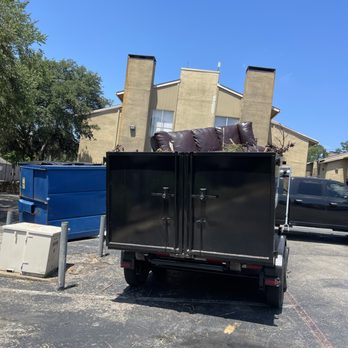 Veteran Pro Dumpsters - Apartment complex cleanout - Dumpster Rental Near Me Veteran Pro Dumpsters - Apartment complex cleanout - Dumpster Rental Near Me