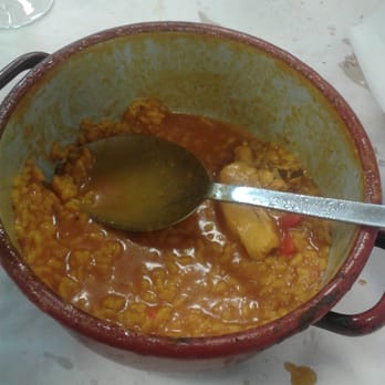Venta el Tunel - Arroz con pollo, lo que sobro del arroz con pollo para dos y nos comimos entre tres, y sobro! - Spanish Near Me - Málaga, Massachusetts Venta el Tunel - Arroz con pollo, lo que sobro del arroz con pollo para dos y nos comimos entre tres, y sobro! - Spanish Near Me - Málaga, Massachusetts