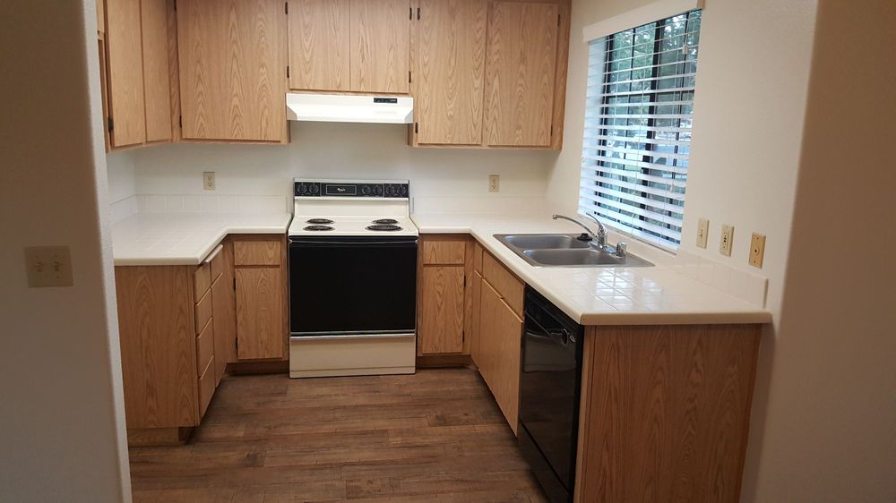 JUDSON TERRACE APARTMENTS Updated August 2024 755 Judson St, Redlands, California