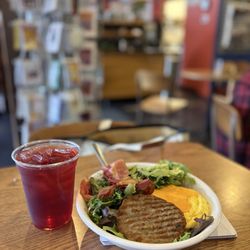 Ginkgo Coffeehouse - November 2025
