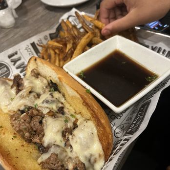 Coopers Tavern - French Dip Sandwich - Burgers Near Me - Edgewater, Maryland