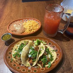 La Brisa Tacos Y Mariscos - Pastor Tacos Carnitas Tacos