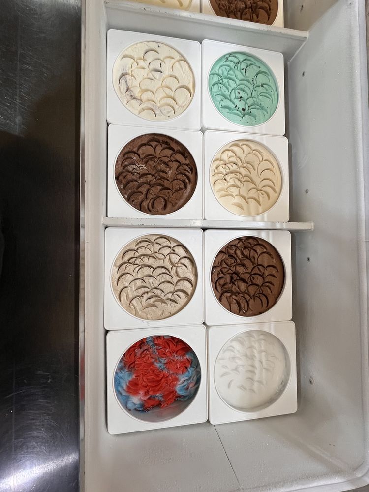 Frostick Freeze Ice Cream Parlor Logo