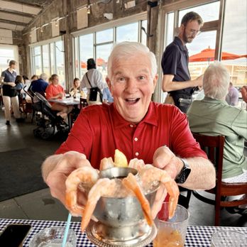 Fleet Landing Restaurant & Raw Bar - Seafood Near Me - Charleston, South Carolina Fleet Landing Restaurant & Raw Bar - Seafood Near Me - Charleston, South Carolina