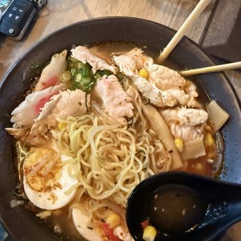 Suri Sushi Thai - Ramen Near Me - Weston , Florida