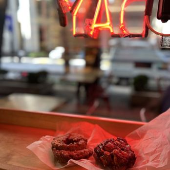 Do-Rite Donuts & Chicken - pumpkin old fashioned michigan apple fritter - Donuts Near Me - Chicago, Illinois