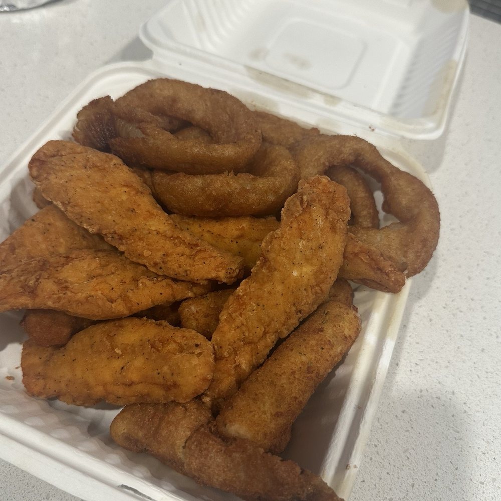 Pizza Mia - Sampler appetizer - Pizza Near Me - New Lenox, Illinois Pizza Mia - Sampler appetizer - Pizza Near Me - New Lenox, Illinois