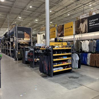 Lowe's Home Improvement - Huge men's Carhartt section- very nice - Hardware Stores Near Me - Charlotte, North Carolina