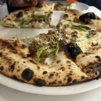 Rocca Pizzeria - Bianche pizza - Italian Near Me - Baton Rouge, Louisiana Rocca Pizzeria - Bianche pizza - Italian Near Me - Baton Rouge, Louisiana