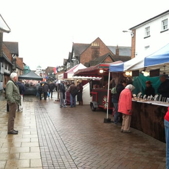 Shakespeare's Birthplace - Stratford upon Avon is such a quaint town. The street where Shakespeare's Birthplace is on - Landmarks & Historical Buildings Near Me - Stratford-Upon-Avon, WAR