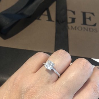 Gage Diamonds - Jewelry Near Me - Chicago, Illinois