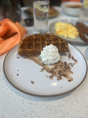 Uptown Yolk by null