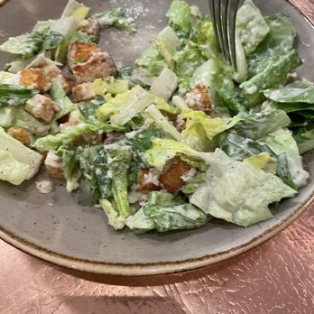 El Galleon - Ceasar salad - American Near Me - Avalon, California