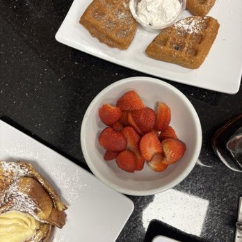 Bros Breakfast & Lunch - Belgian Waffle with sausage and strawberries - Breakfast & Brunch Near Me - Las Vegas, Nevada Bros Breakfast & Lunch - Belgian Waffle with sausage and strawberries - Breakfast & Brunch Near Me - Las Vegas, Nevada