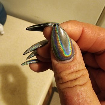 Bijou Nails & Spa - Eyelash Service Near Me - Glendale, California