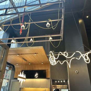 Aloft by Marriott New York Brooklyn - Lobby - Hotels Near Me - Brooklyn, New York
