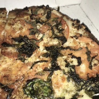 Tomatoes APIZZA - Pizza Near Me - Birmingham, Michigan