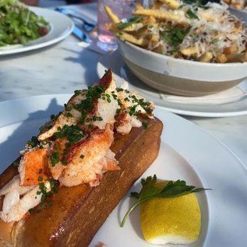 RH Rooftop Restaurant at RH Oak Brook - Lobster roll - Breakfast & Brunch Near Me - Oak Brook, Illinois RH Rooftop Restaurant at RH Oak Brook - Lobster roll - Breakfast & Brunch Near Me - Oak Brook, Illinois