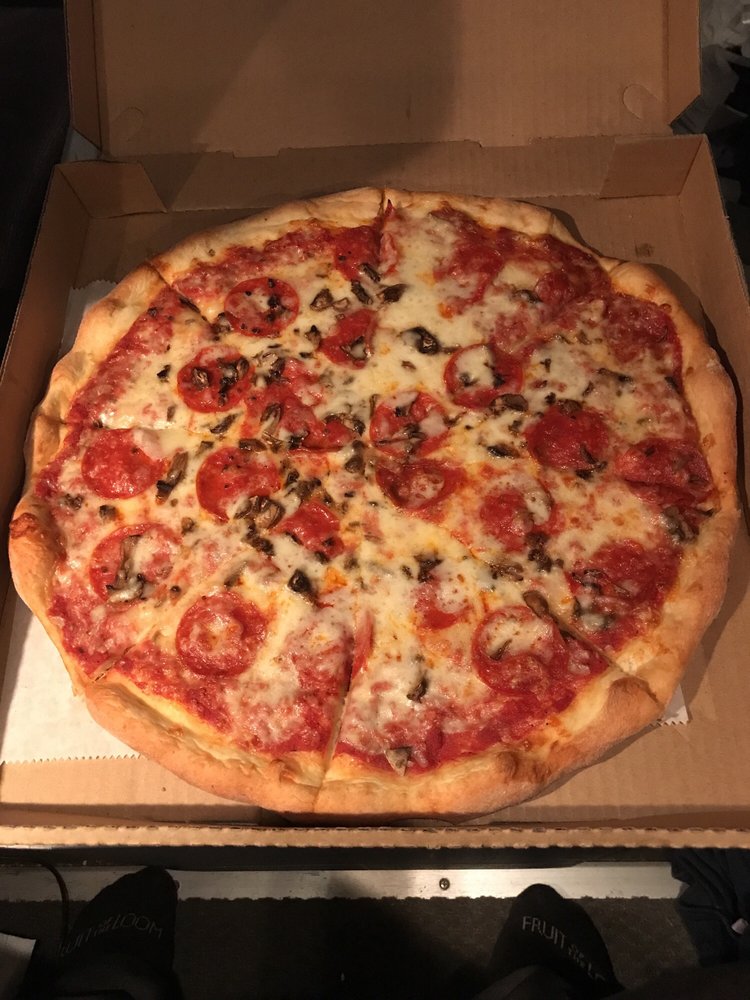 BROTHERS NEW YORK STYLE PIZZA 12 Photos & 17 Reviews Pizza 207 E