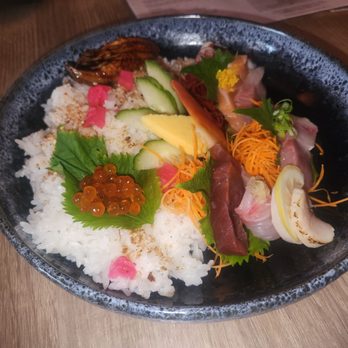 Sushi Hachi - Chef's platter. Reminds me of a deconstructed poké bowl. - Sushi Bars Near Me - Washington, DC, District of Columbia Sushi Hachi - Chef's platter. Reminds me of a deconstructed poké bowl. - Sushi Bars Near Me - Washington, DC, District of Columbia