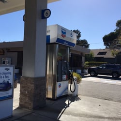 Little secret Chevron off the road in MV.