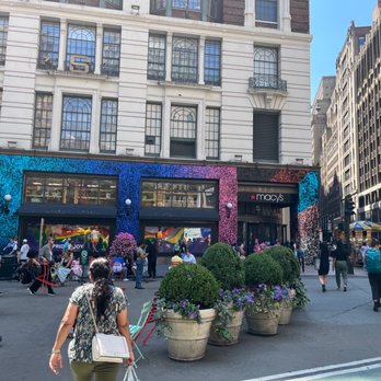 Macy's - Department Stores Near Me - New York, New York Macy's - Department Stores Near Me - New York, New York