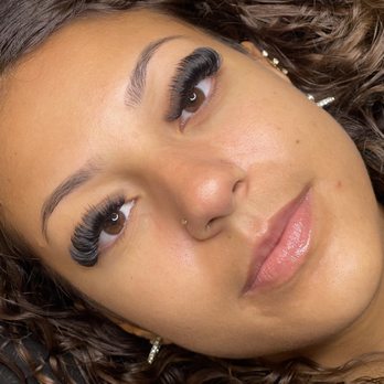 Adore Her Studio - Volume Set - Eyelash Service Near Me - Lutz, Florida Adore Her Studio - Volume Set - Eyelash Service Near Me - Lutz, Florida