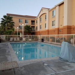 Hotels In Redding Yelp Hampton Inn Suites Redding