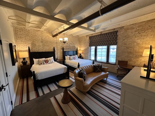 Hotel Emma by null