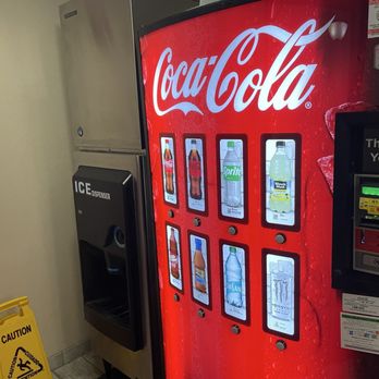 Hampton Inn & Suites McComb - 4th floor vending and ice. - Hotels Near Me - Mccomb, Mississippi