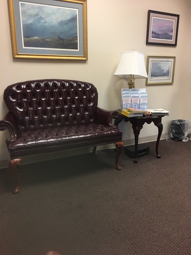 Harding Darrell M Atty At Law - divorce attorney in Virginia Beach, VA