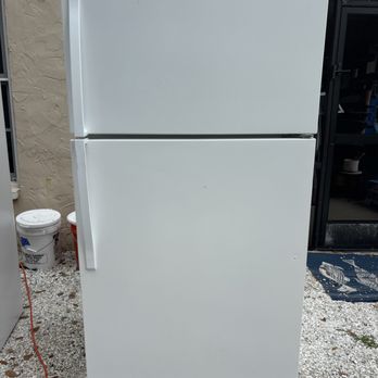 Venice Junk Sharks - Junk Removal & Hauling Near Me Venice Junk Sharks - Junk Removal & Hauling Near Me