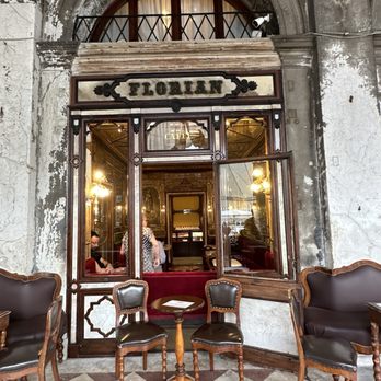Caffè Florian - Coffee & Tea Near Me - Venezia, VE