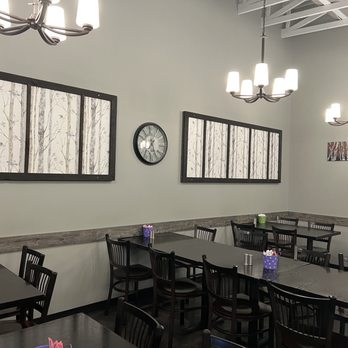 Home Plate Reataurant - Tables - Breakfast & Brunch Near Me - Cobourg, Ontario Home Plate Reataurant - Tables - Breakfast & Brunch Near Me - Cobourg, Ontario