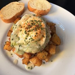 Lump crab cake with hash... delicious! Lump crab cake with hash... delicious!