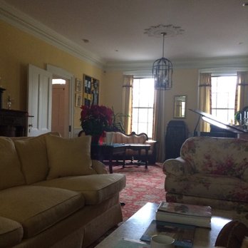Bellamy Manor and Gardens - Sitting by the fire warm and cozy - Bed & Breakfast Near Me - Enfield, North Carolina Bellamy Manor and Gardens - Sitting by the fire warm and cozy - Bed & Breakfast Near Me - Enfield, North Carolina