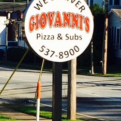 Giovanni's Pizza & Subs - Sign by road