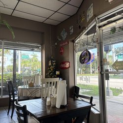 Common Grounds Coffee Shop - Inside View